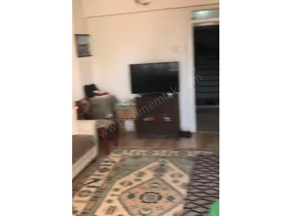 Merkez Ödemiş Satılık Daire |  3+1 Oda | 135M2 0Tl | 2. Kat | 1 Banyo | 2 Yatak Odası Resim-3
