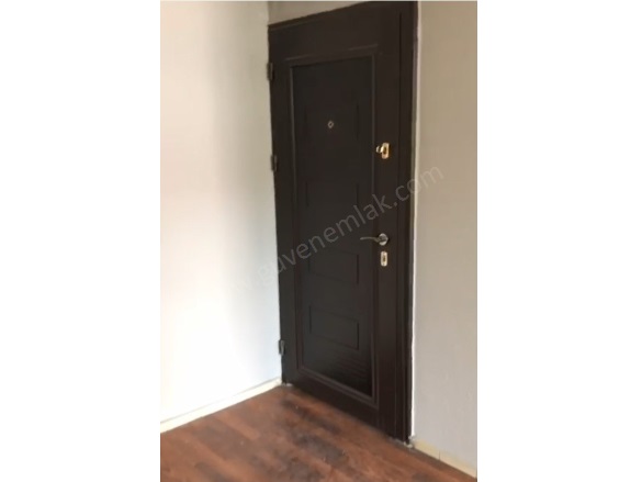 Atatürk Mahallesi. Ödemiş Satılık Ofis / Büro |  90M2 0Tl | 1. Kat Resim-2