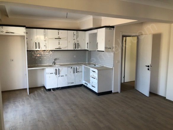 Türkmen Mahallesi. Ödemiş Satılık Daire |  2+1 Oda | 98M2 0Tl | Zemin Kat | Doğalgaz | 1 Banyo | 2 Yatak Odası Resim-5