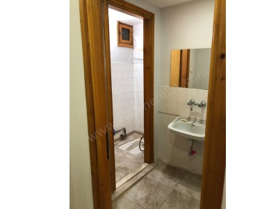 Atatürk Mah Hastane Cad Üzeri 1+1 Mutfak Ve Wcli Kiralık Ofis  Büro Ödemiş Mahallesi