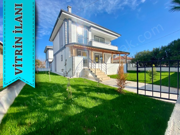 Gümüşçay Biga Satılık Villa |  4+1 Oda | 310M2 8.100.000Tl  Krediye Uygun  | Villa Ve Müstakil | Kombi | 2 Banyo | 4 Yatak Odası Resim-2