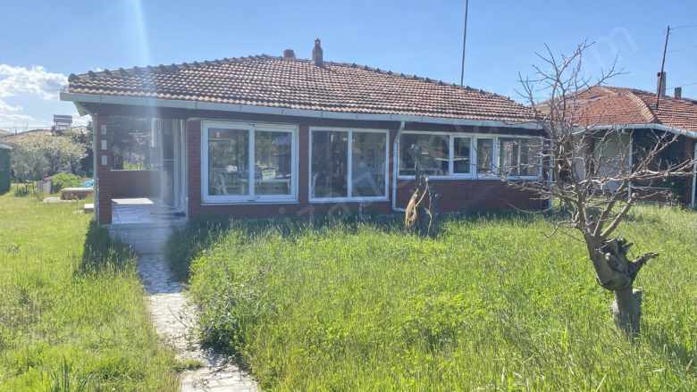 Denizatı Sitesinde 3 Cd 296M Arsa içinde 2+1 Eşyalı Tam Müstakil 2+2 Satılık Yazlık Biga Gümüşçay