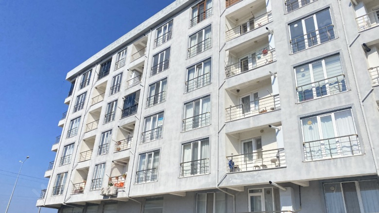 Çardak Lapseki Satılık Daire |  2+1 Oda | 90M2 2.300.000Tl  Krediye Uygun  | 7. Kat | Kombi | 1 Banyo | 2 Yatak Odası Resim-4