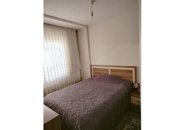 Beyhekim Selçuklu Satılık Daire |  2+1 Oda | 100M2 2.850.000Tl  Krediye Uygun  | 3. Kat | Kombi | 1 Banyo | 1 Yatak Odası Resim-4