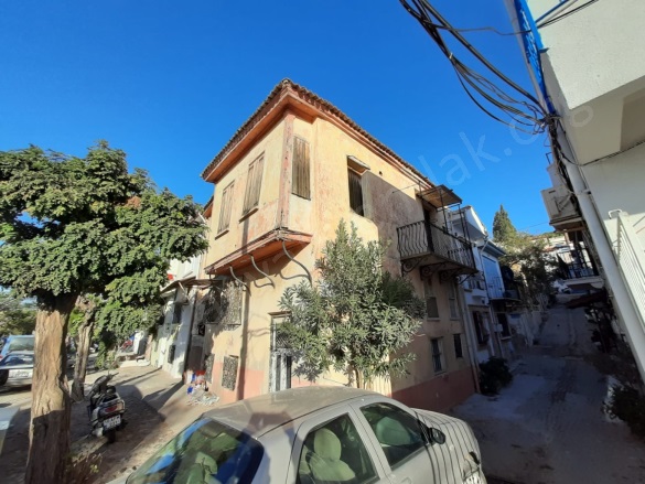 Sakarya Ayvalık Satılık Müstakil Ev |  4+1 Oda | 58M2 15.000.000Tl | Komple Bina | 1 Banyo | 2 Yatak Odası Resim-4