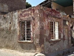 Ayvalık 150 Evler Satılık Taş Ev 3+1 110 M2 | 1 Yatak Odası