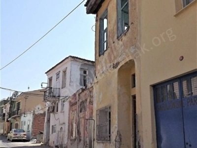 Ayvalık Macoron Mevki Eski 2+1 Satılık Rum Evi Gazi Kemal Paşa