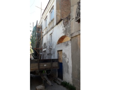 Ayvalık Sahilde Rum Evi 7+1 Satılık Taş Ev Balıkesir