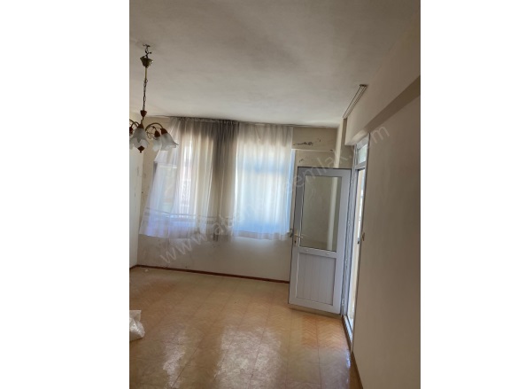 Merkez Abana Satılık Daire |  2+1 Oda | 100M2 850.000Tl | 5. Kat | 1 Banyo | 1 Yatak Odası Resim-3