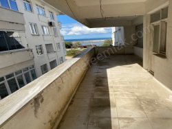 Abana Merkez Satılık Daire 2+1 95 M2 | 3. Kat | 1 Banyo | 1 Yatak Odası