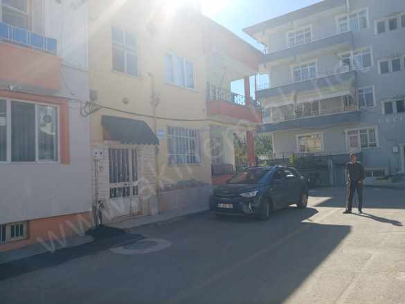 Cumhuriyet Mahallesinde Satılık Müstakil Ev 3+1 Merkez