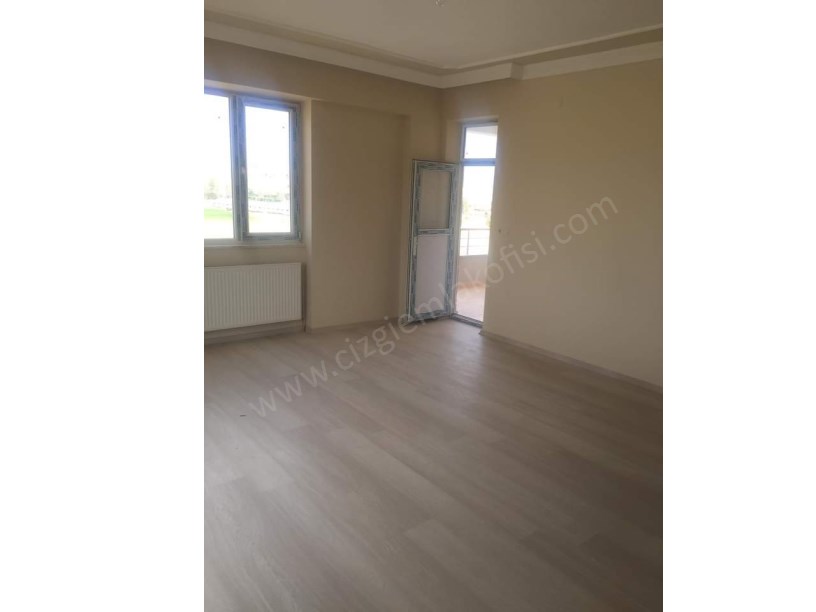 KİRALIK 3+1 ZEMİN DAİRE