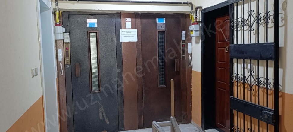 Atatürk Söke Kiralık Daire |  3+1 Oda | 150M2 Aylık 20.000Tl | 7. Kat | Kombi | 1 Banyo Resim-1