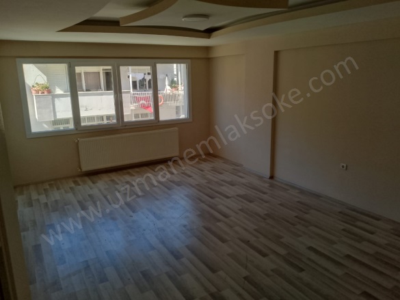 Konak Söke Satılık Daire |  3+1 Oda | 150M2 5.300.000Tl  Krediye Uygun  | 1. Kat | Kombi Resim-5
