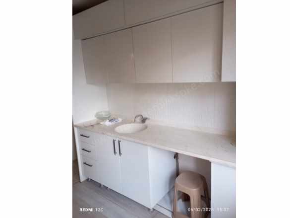 Söke Uzman Emlaktan Konak Mah 3+1 Sobalı Kiralık Daire