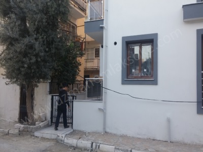 Söke Uzman Emlaktan Atatürk Mah Satılık Daire 2+1 100 M2 D Gazlı