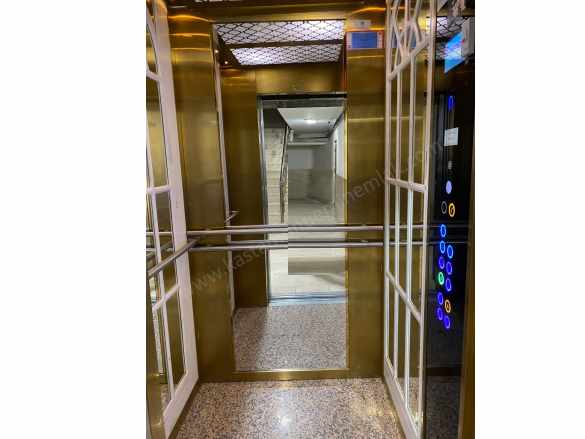 Merkezde Satılık Daire Lüks 4+1