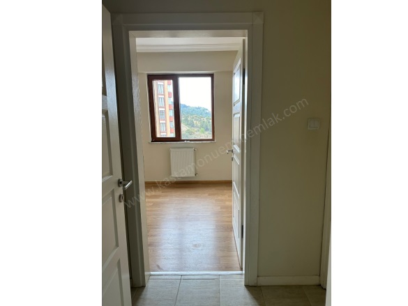 Merkez Kastamonu Kiralık Daire |  3+1 Oda | 145M2 Aylık 21.000Tl | 6. Kat | Kombi | 1 Banyo | 1 Yatak Odası Resim-4