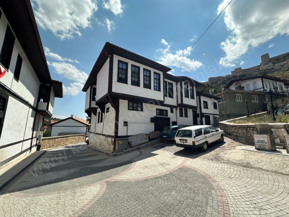 Merkez Kastamonu Satılık Müstakil Ev |  4+2 Oda | 117M2 3.250.000Tl | Müstakil | Soba | 2 Banyo | 2 Yatak Odası Resim-2
