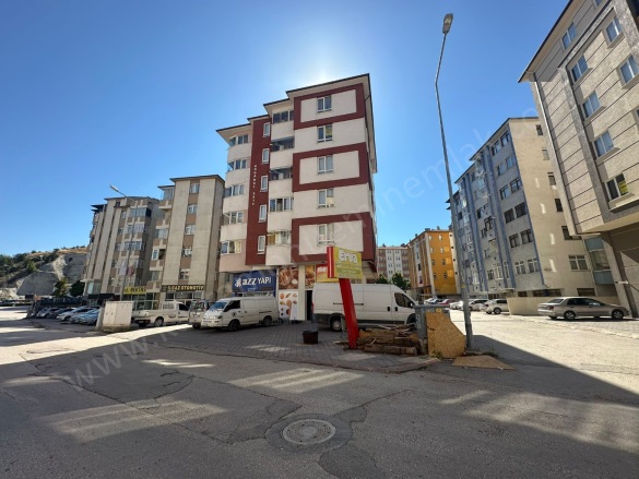 Merkez Kastamonu Kiralık Daire |  3+1 Oda | 130M2 Aylık 20.000Tl Eşyalı  | 4. Kat | Kombi | 1 Banyo | 1 Yatak Odası Resim-1
