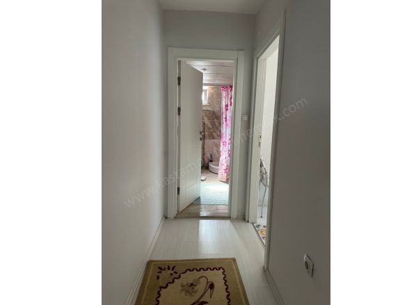 Merkez Kastamonu Kiralık Daire |  3+1 Oda | 130M2 Aylık 20.000Tl Eşyalı  | 4. Kat | Kombi | 1 Banyo | 1 Yatak Odası Resim-5