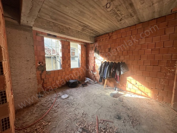 Merkez Kastamonu Satılık Daire |  2+1 Oda | 54M2 2.600.000Tl | 1. Kat | Kombi | 1 Banyo | 1 Yatak Odası Resim-5