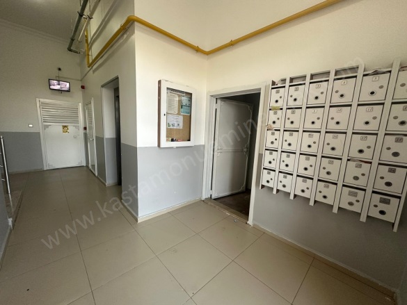 Merkez Kastamonu Kiralık Daire |  2+1 Oda | 105M2 Aylık 15.500Tl | 1. Kat | Kombi | 1 Banyo | 1 Yatak Odası Resim-3