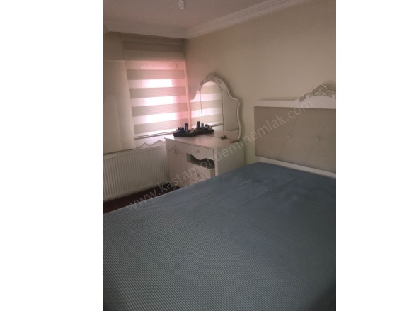 Merkez Kastamonu Satılık Daire |  3+1 Oda | 170M2 3.250.000Tl | Dubleks | Kombi | 1 Banyo | 1 Yatak Odası Resim-4