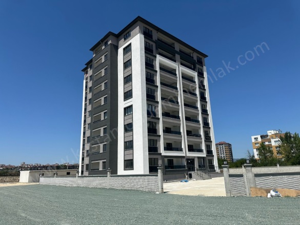 Merkez Kastamonu Kiralık Daire |  2+1 Oda | 100M2 Aylık 15.500Tl | 5. Kat | Merkezi Isınma | 1 Banyo | 1 Yatak Odası Resim-1