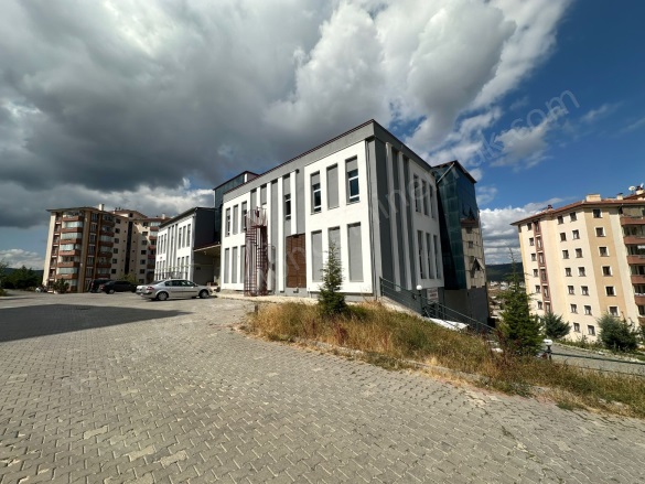 Merkez Kastamonu Kiralık Dükkan |  1+1 Oda | 500M2 Aylık 85.000Tl | Giriş Katı | Kombi Resim-4