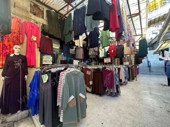 Çarşı Merkezde 2 Adet Satılık Dükkan 1