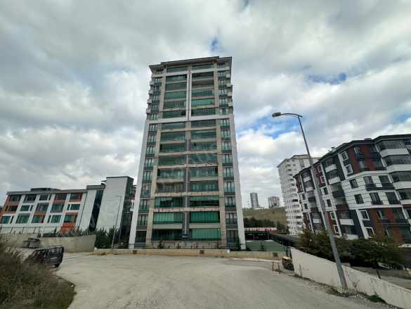 Bahçeşehir Koleji Yanı Satılık Daire Lüks 3+1 Merkez