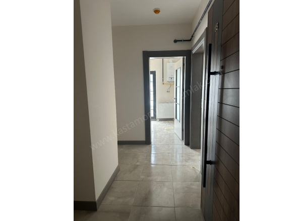 Merkez Kastamonu Kiralık Daire |  2+1 Oda | 95M2 Aylık 10.500Tl | 4. Kat | Merkezi Isınma | 1 Banyo | 1 Yatak Odası Resim-3