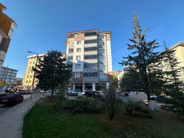 Merkez Kastamonu Satılık Daire |  2+1 Oda | 121M2 4.325.000Tl  Krediye Uygun  | 5. Kat | Merkezi Isınma | 1 Banyo | 1 Yatak Odası Resim-1