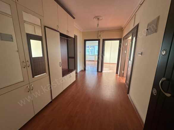 Rehabilitasyon Hastanesi Karşısı Geniş 3+1 Kiralık Daire Merkez