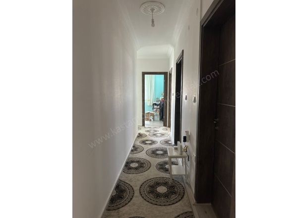 Merkez Kastamonu Satılık Daire |  3+1 Oda | 135M2 3.875.000Tl  Krediye Uygun  | 8. Kat | Merkezi Isınma | 1 Banyo | 1 Yatak Odası Resim-4