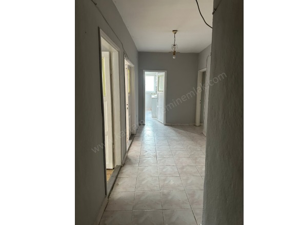 Merkez Kastamonu Satılık Daire |  2+1 Oda | 95M2 2.575.000Tl  Krediye Uygun  | 1. Kat | Soba | 1 Banyo | 1 Yatak Odası Resim-3