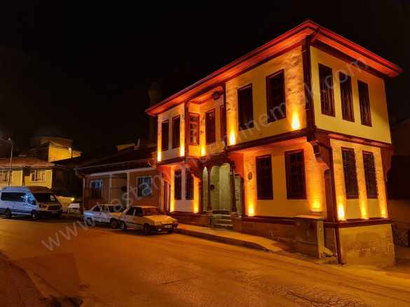 Deveci Hanı Yanı Satılık Müstakil Ev 3+2 Merkez