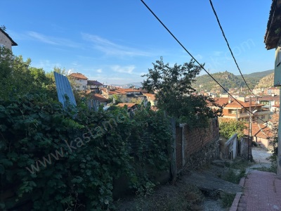 Merkezde Satılık Arsa Emin Emlak