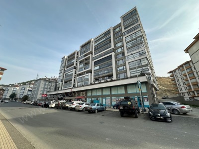 Merkezde Kiralık Daire Lüks 3+1