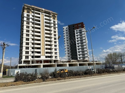 Kuzeykent Ana Cadde Üzeri Satılık Daire 3+1 Merkez