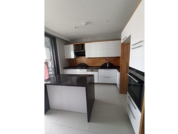 Harmanlar Mah. Merzifon Satılık Daire |  5+2 Oda | 360M2 7.500.000Tl  Krediye Uygun  | Dubleks | Kombi | 2 Banyo | 3 Yatak Odası Resim-4