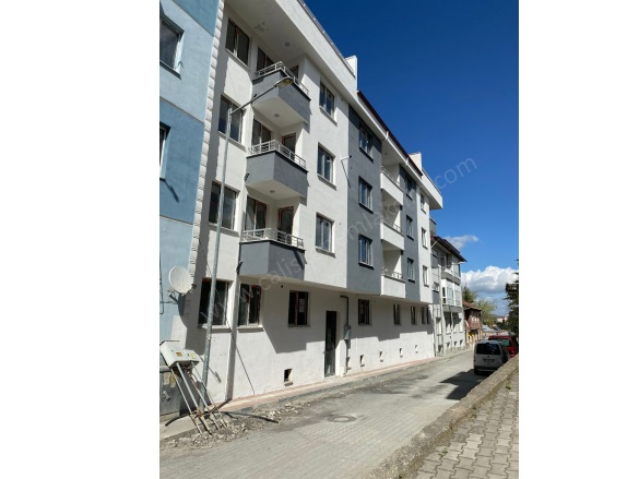 Hacıbalı Mah. Merzifon Satılık Daire |  2+1 Oda | 115M2 2.400.000Tl | Komple Bina | Kombi | 1 Banyo | 2 Yatak Odası Resim-3