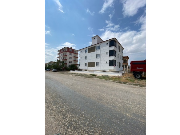 Mehmetakifersoy Mah. Merzifon Satılık Daire |  1+1 Oda | 55M2 1.350.000Tl  Krediye Uygun  | 1. Kat | Kombi | 1 Banyo | 1 Yatak Odası Resim-5