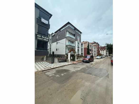 Çanakkale Parkı Üstü Satılık Daire 4+2 Merzifon Yeni Mah