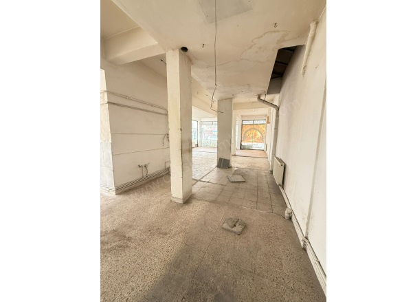 Camicedit Mah. Merzifon Kiralık Ofis / Büro |  1+2 Oda | 85M2 Aylık 18.000Tl  Krediye Uygun  | 1. Kat | Kombi Resim-4