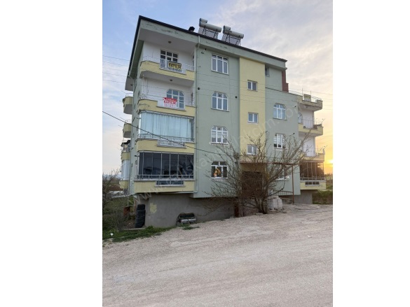 Bağlarbaşı Mah. Merzifon Satılık Daire |  2+1 Oda | 120M2 1.950.000Tl  Krediye Uygun  | 3. Kat | Kombi | 1 Banyo | 2 Yatak Odası Resim-2
