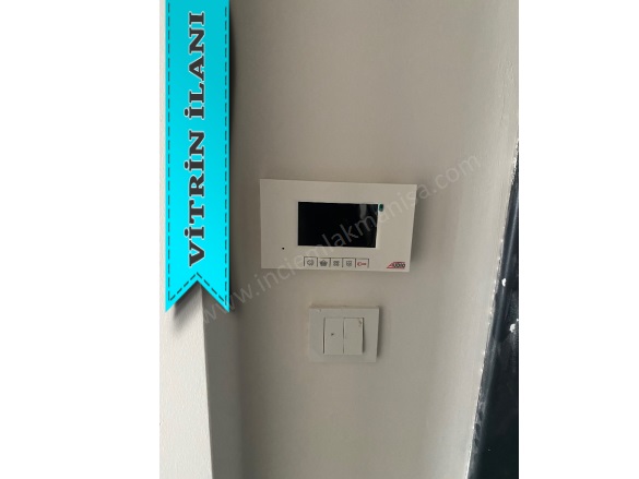 İbrahim Çelebi Mh. Şehzadeler Satılık Daire |  1+1 Oda | 65M2 3.600.000Tl  Krediye Uygun  | 4. Kat | Kombi | 1 Banyo | 1 Yatak Odası Resim-5