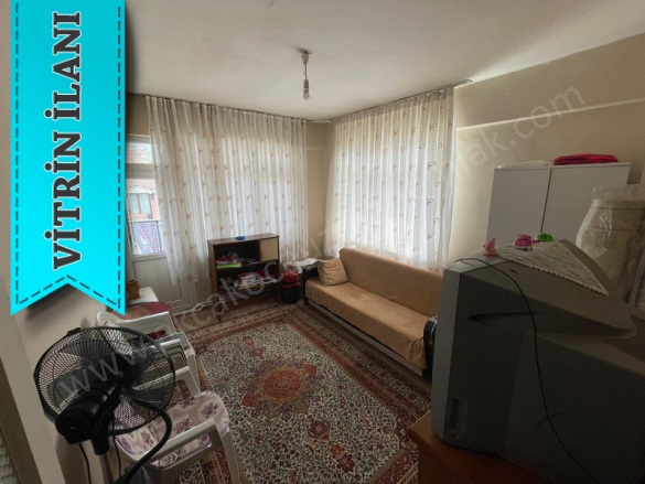 Osmaniye Akçakoca Satılık Daire |  2+1 Oda | 100M2 1.500.000Tl  Krediye Uygun  | 3. Kat | Doğalgaz | 1 Banyo | 2 Yatak Odası Resim-2