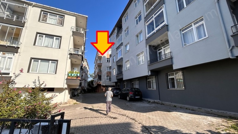 Ayazlı Akçakoca Kiralık Daire |  3+1 Oda | 125M2 Aylık 15.000Tl | 3. Kat | Doğalgaz | 1 Banyo | 3 Yatak Odası Resim-1